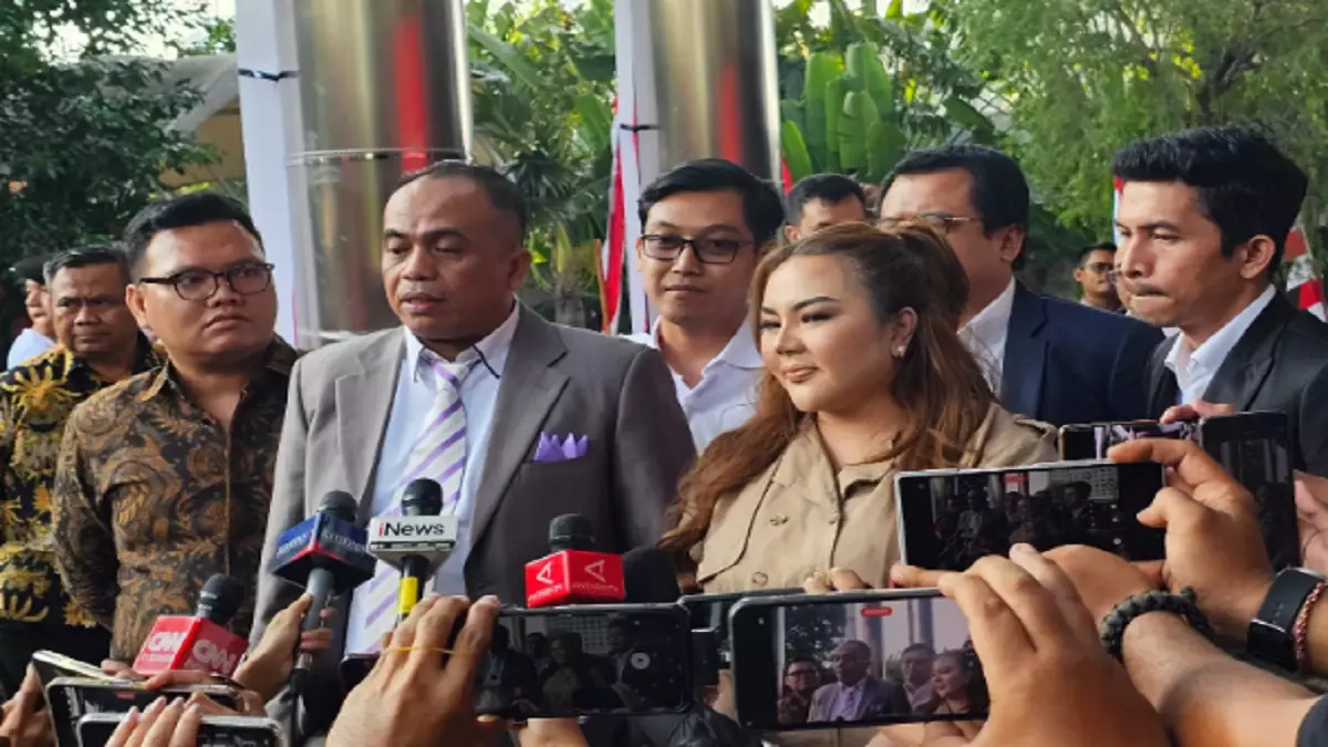 Ingin Second Opinion, Lisa Mariana Ajukan Tes DNA di RS Mount Elizabeth