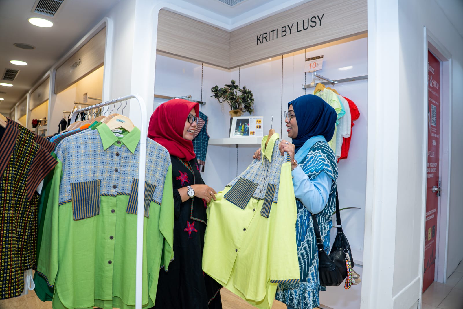 Melalui Tenun Modern dan Pameran BRI, Kriti by Lusy Jajaki Potensi Wastra Nusantara di Pasar Mancanegara